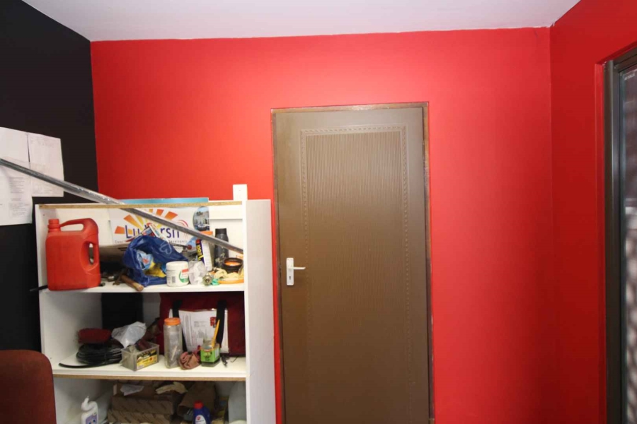 2 Bedroom Property for Sale in Queensburgh KwaZulu-Natal