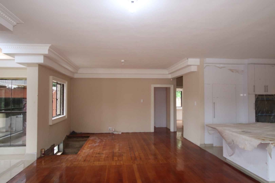 2 Bedroom Property for Sale in Queensburgh KwaZulu-Natal