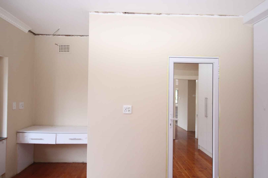 2 Bedroom Property for Sale in Queensburgh KwaZulu-Natal