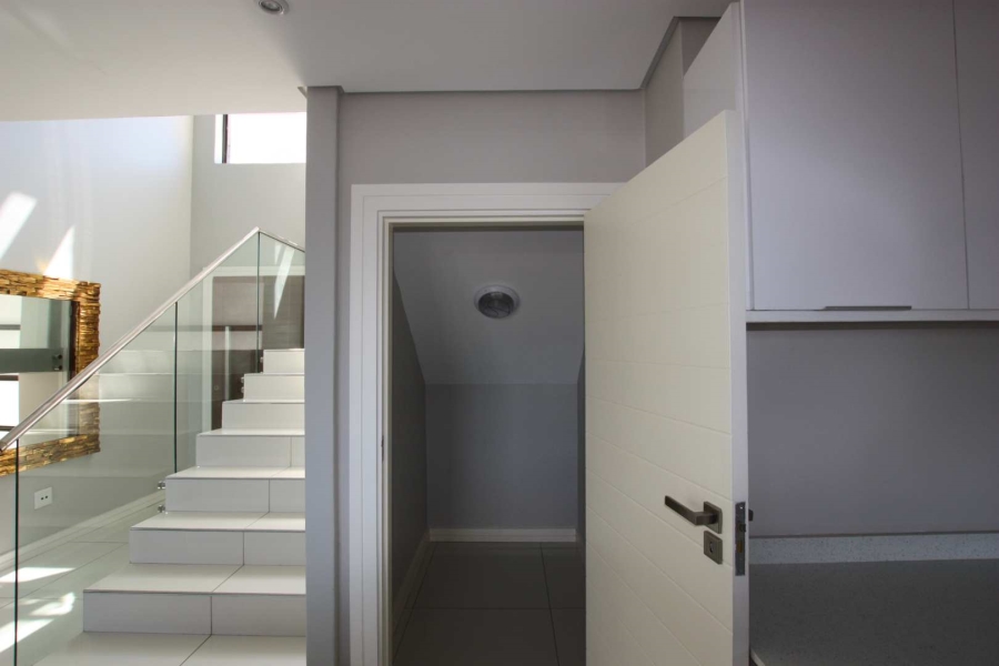 6 Bedroom Property for Sale in Prestondale KwaZulu-Natal