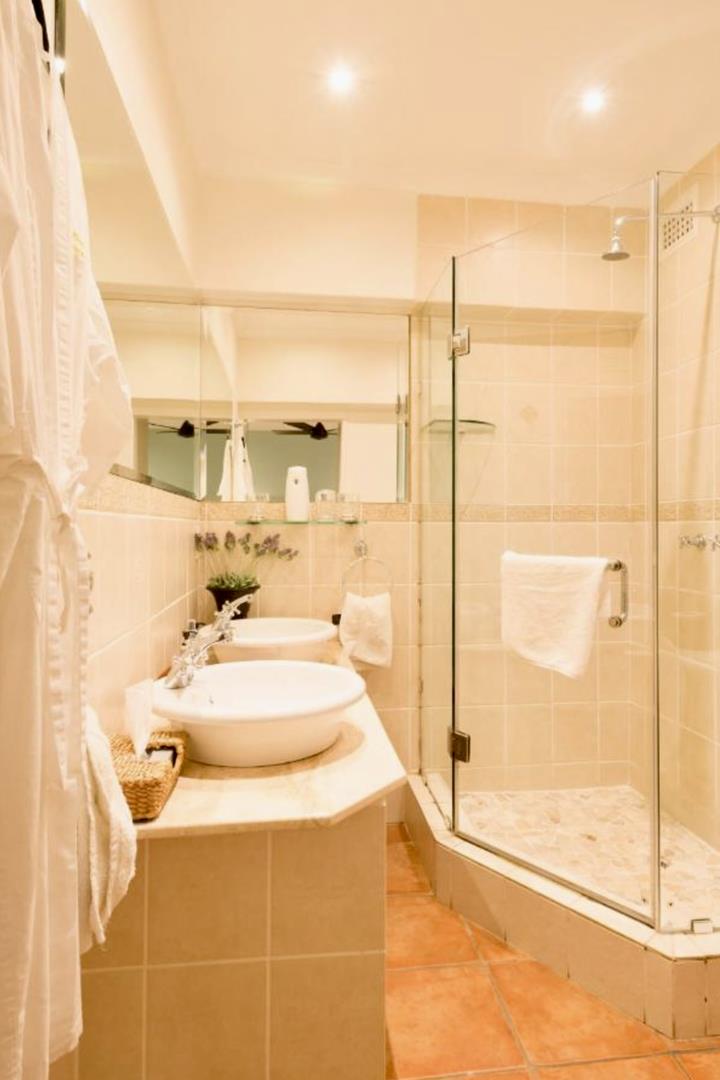 9 Bedroom Property for Sale in Umhlanga KwaZulu-Natal