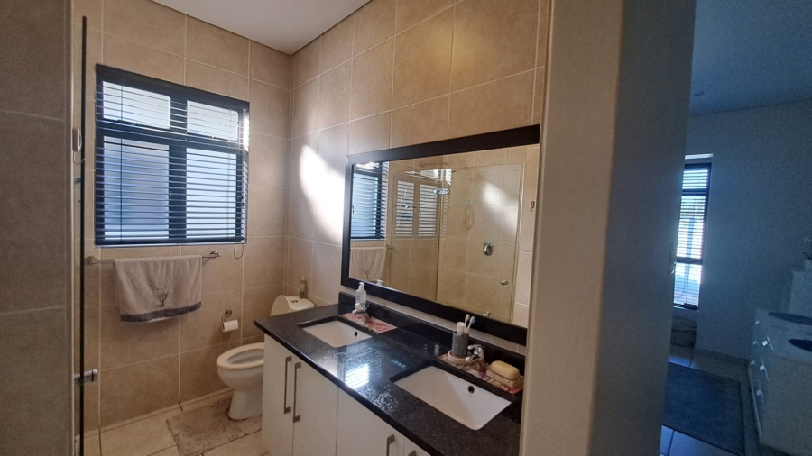 3 Bedroom Property for Sale in Meer En See KwaZulu-Natal