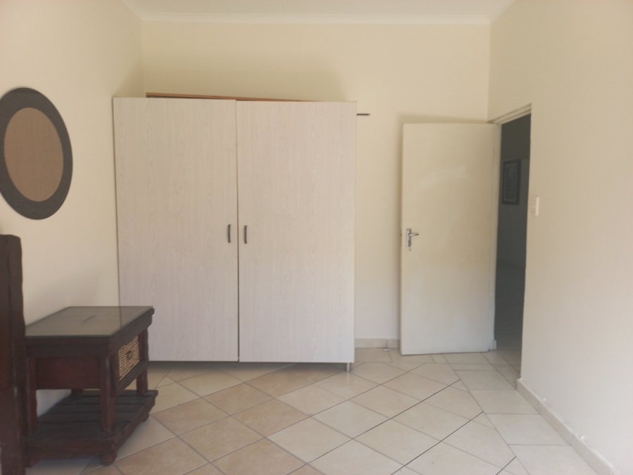 2 Bedroom Property for Sale in Glenmore KwaZulu-Natal
