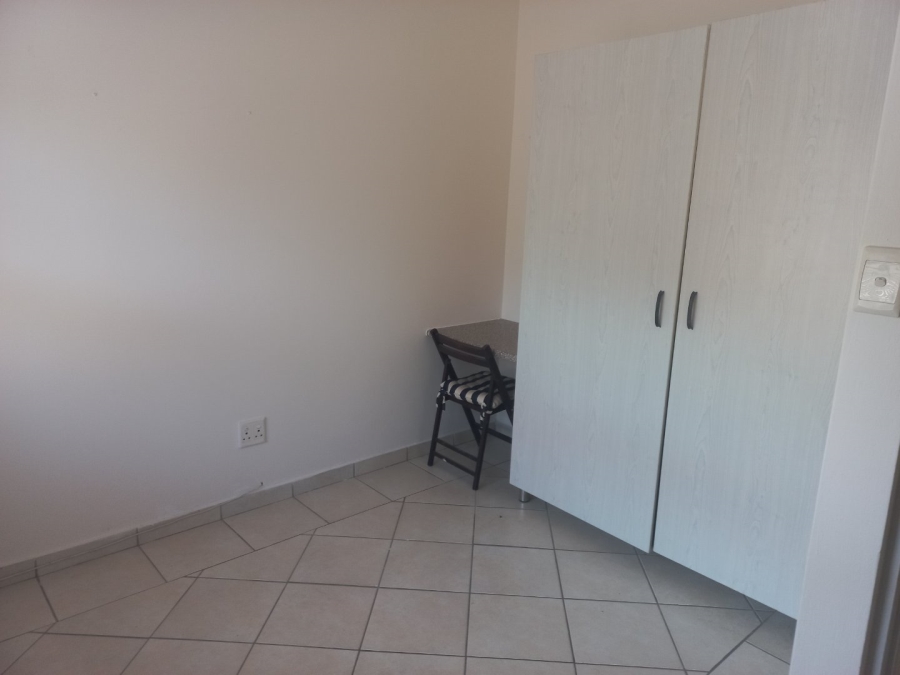 2 Bedroom Property for Sale in Glenmore KwaZulu-Natal
