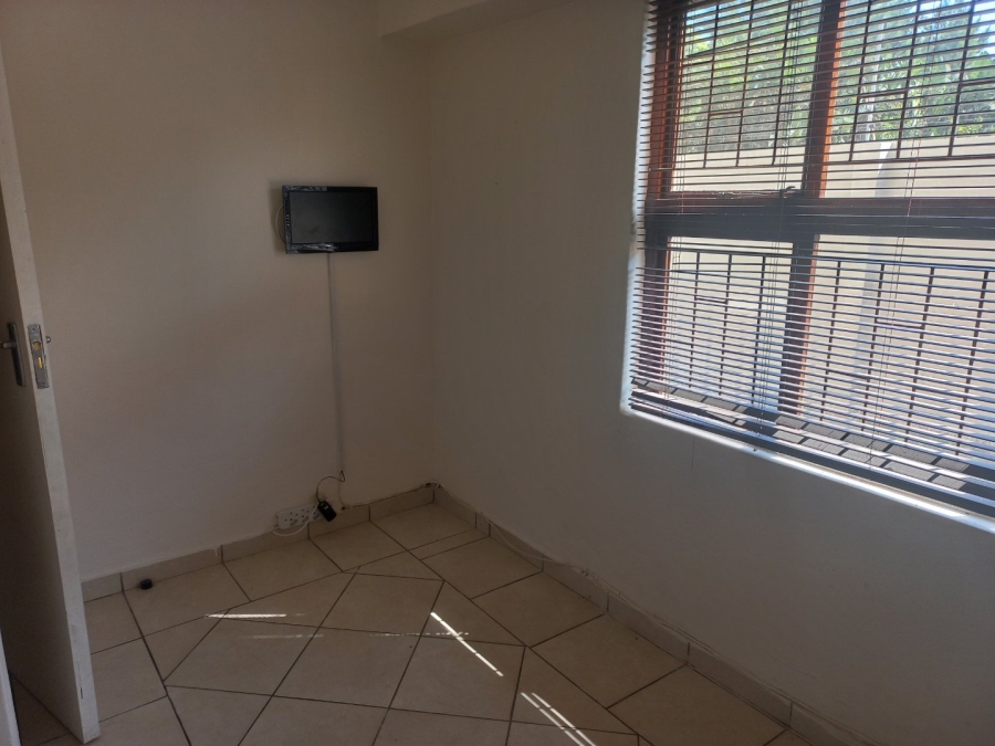 2 Bedroom Property for Sale in Glenmore KwaZulu-Natal