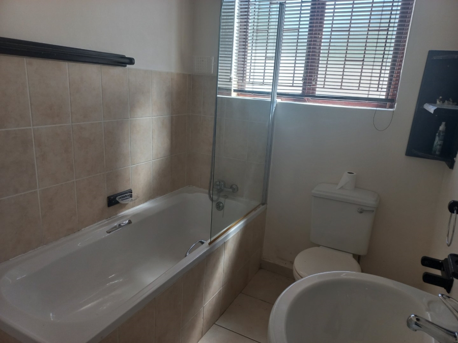 2 Bedroom Property for Sale in Glenmore KwaZulu-Natal