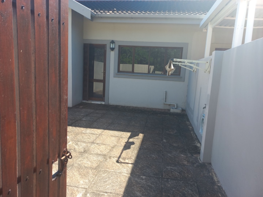 2 Bedroom Property for Sale in Glenmore KwaZulu-Natal