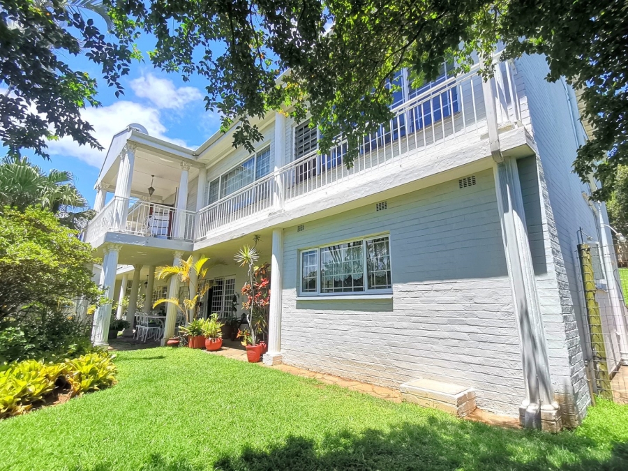 6 Bedroom Property for Sale in St Michaels On Sea KwaZulu-Natal