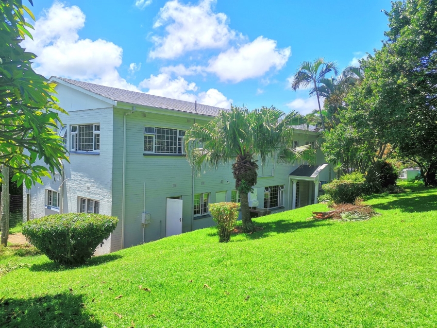 6 Bedroom Property for Sale in St Michaels On Sea KwaZulu-Natal