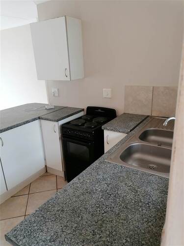 2 Bedroom Property for Sale in Sunnyridge KwaZulu-Natal