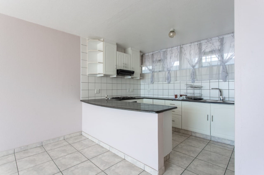 1 Bedroom Property for Sale in Amanzimtoti KwaZulu-Natal