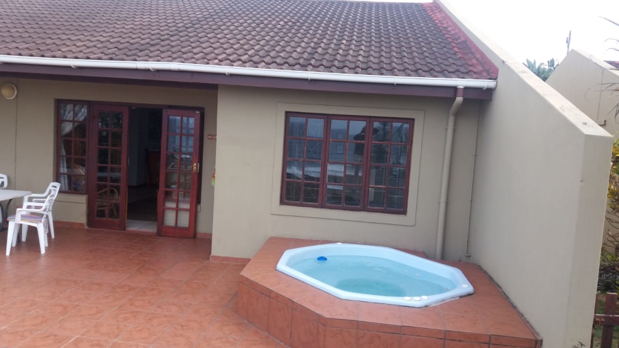 3 Bedroom Property for Sale in Hibberdene KwaZulu-Natal