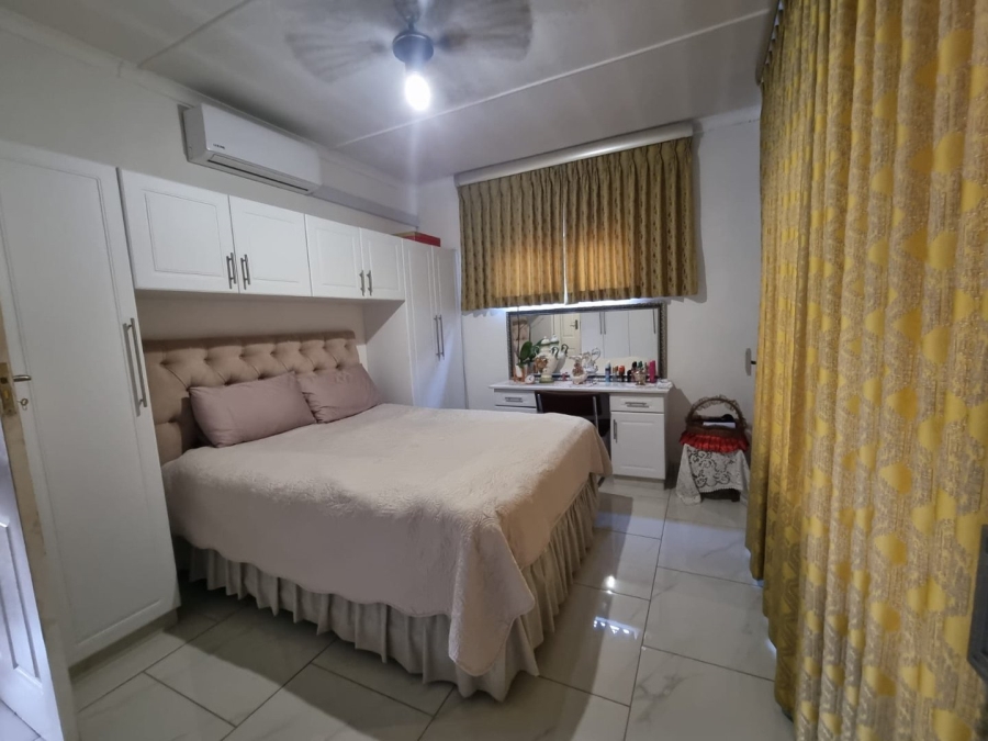 3 Bedroom Property for Sale in Southport KwaZulu-Natal