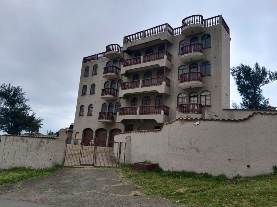 9 Bedroom Property for Sale in Bluff KwaZulu-Natal