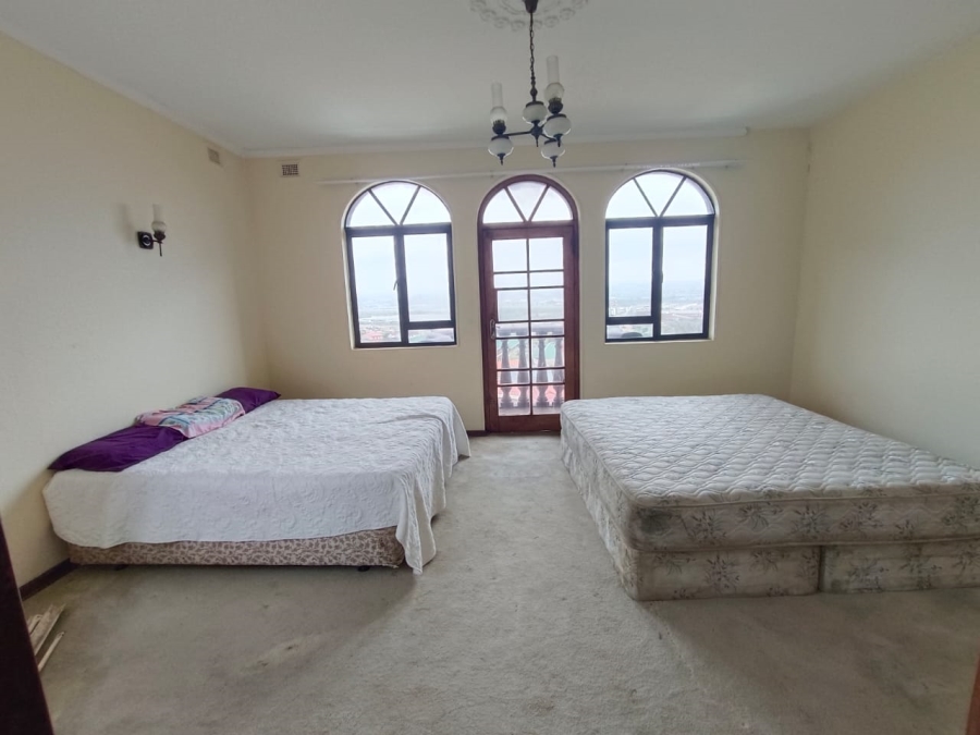 9 Bedroom Property for Sale in Bluff KwaZulu-Natal