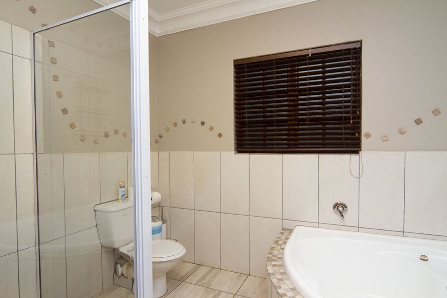 Commercial Property for Sale in Alverstone KwaZulu-Natal
