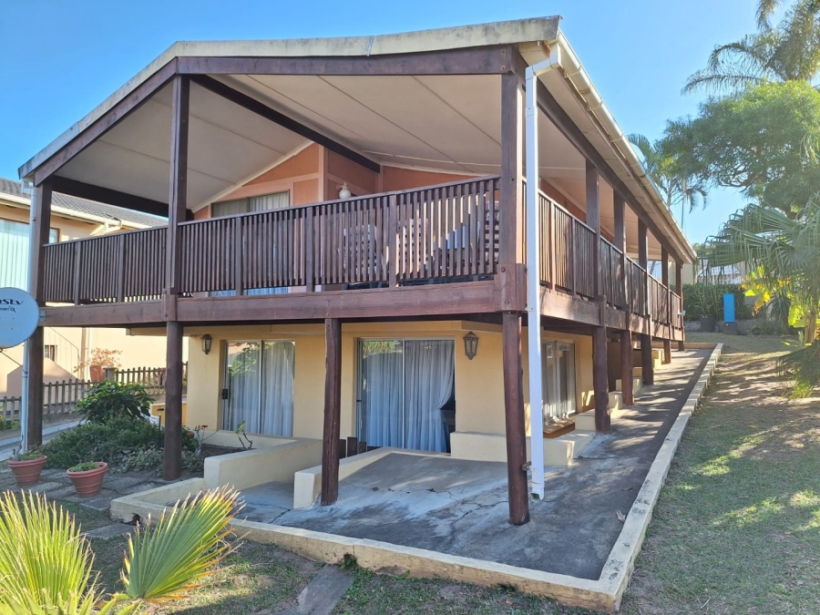 4 Bedroom Property for Sale in Hibberdene KwaZulu-Natal