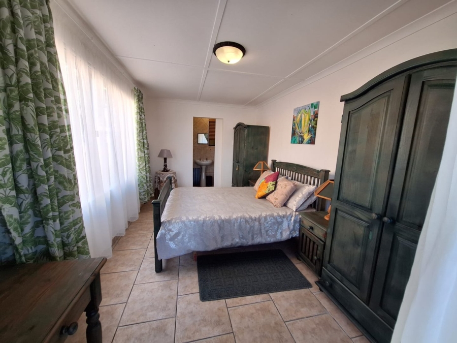 4 Bedroom Property for Sale in Hibberdene KwaZulu-Natal