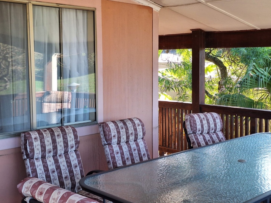 4 Bedroom Property for Sale in Hibberdene KwaZulu-Natal
