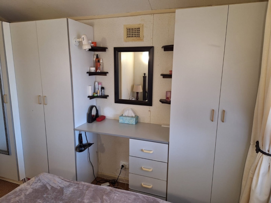 4 Bedroom Property for Sale in Hibberdene KwaZulu-Natal