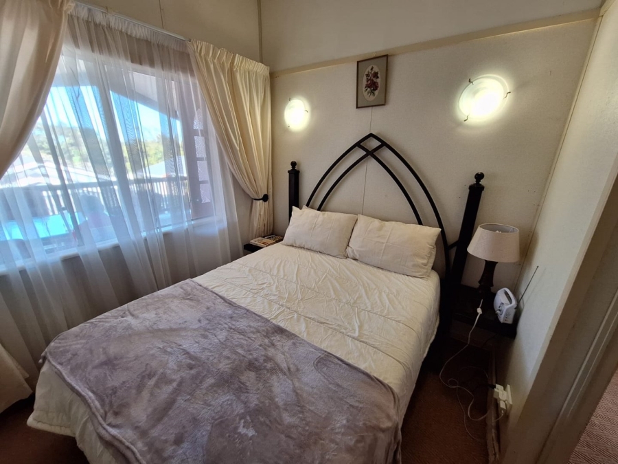 4 Bedroom Property for Sale in Hibberdene KwaZulu-Natal