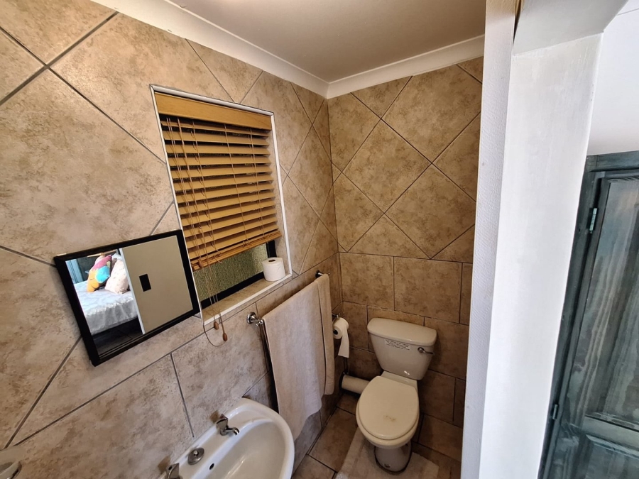 4 Bedroom Property for Sale in Hibberdene KwaZulu-Natal