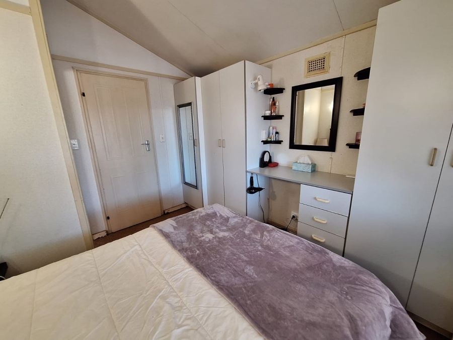 4 Bedroom Property for Sale in Hibberdene KwaZulu-Natal