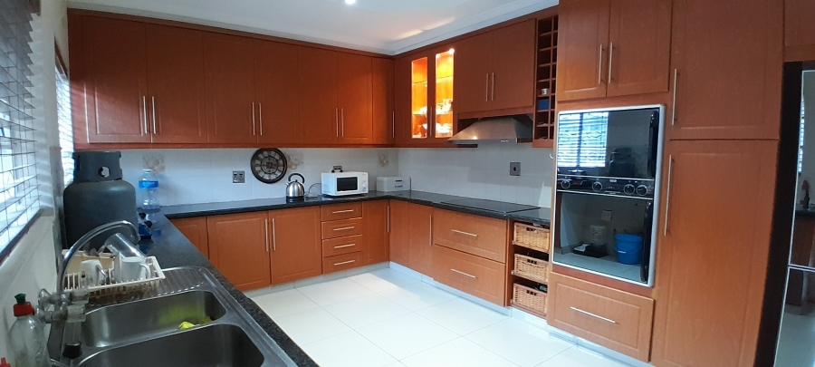 5 Bedroom Property for Sale in Ixopo KwaZulu-Natal