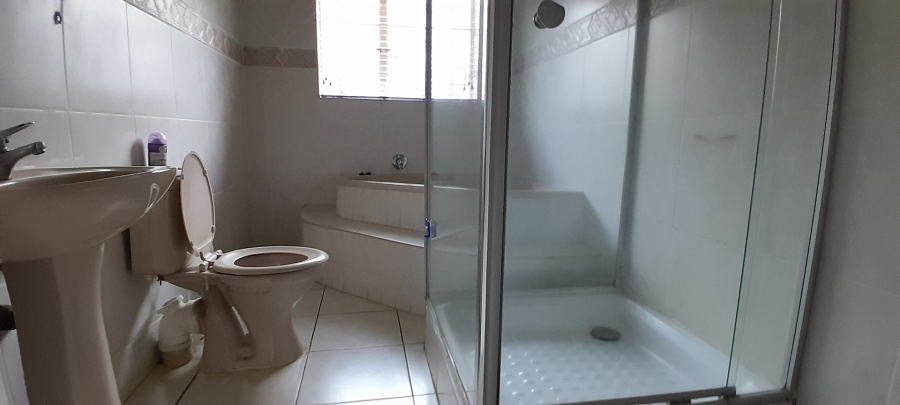 5 Bedroom Property for Sale in Ixopo KwaZulu-Natal