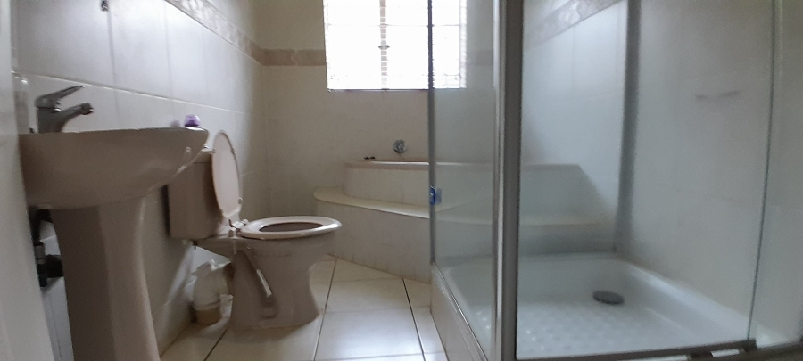 5 Bedroom Property for Sale in Ixopo KwaZulu-Natal
