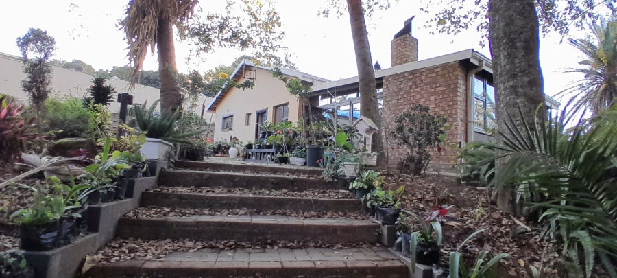 5 Bedroom Property for Sale in Ixopo KwaZulu-Natal