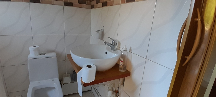5 Bedroom Property for Sale in Ixopo KwaZulu-Natal