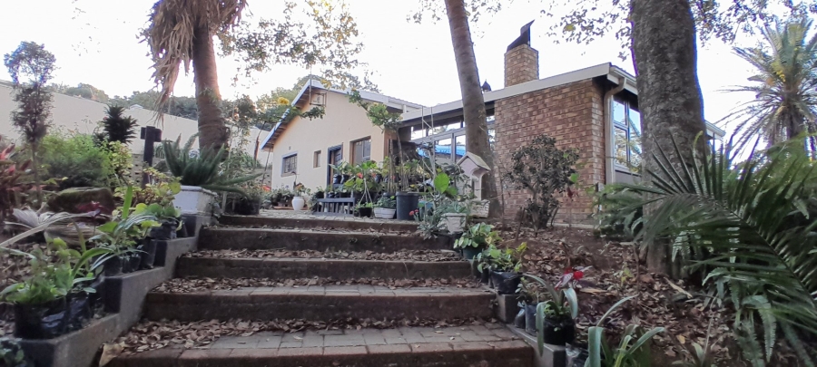 5 Bedroom Property for Sale in Ixopo KwaZulu-Natal