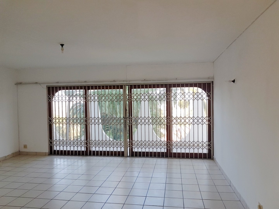 To Let 2 Bedroom Property for Rent in Stanger Heights KwaZulu-Natal