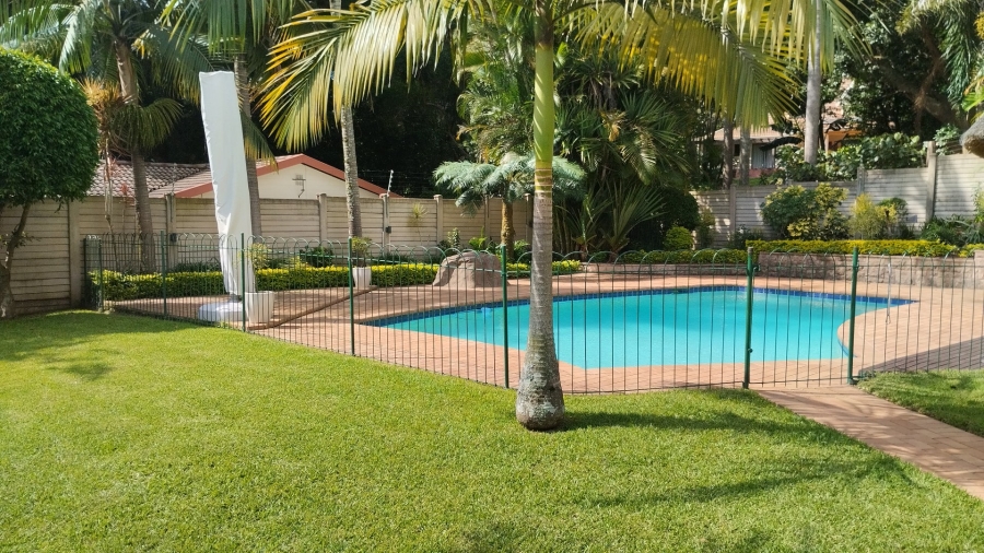To Let 4 Bedroom Property for Rent in Dawncliffe KwaZulu-Natal