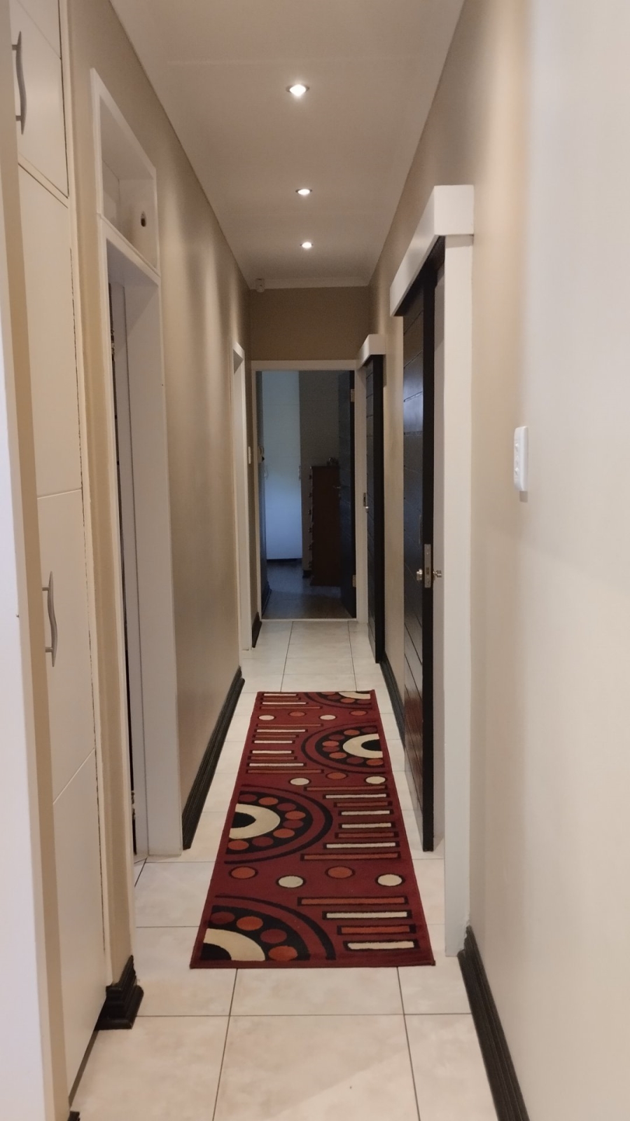 To Let 4 Bedroom Property for Rent in Dawncliffe KwaZulu-Natal