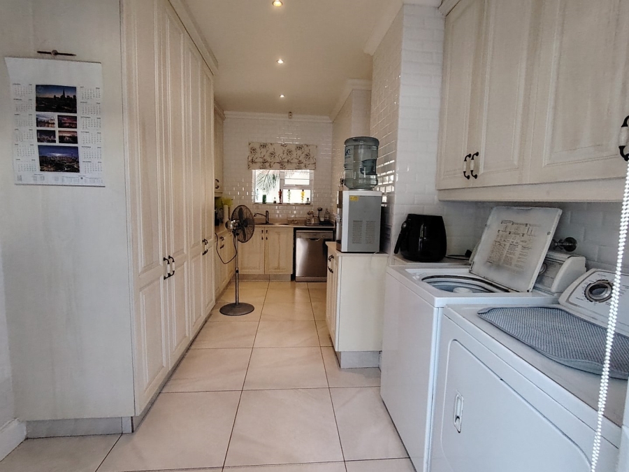 5 Bedroom Property for Sale in Southbroom KwaZulu-Natal