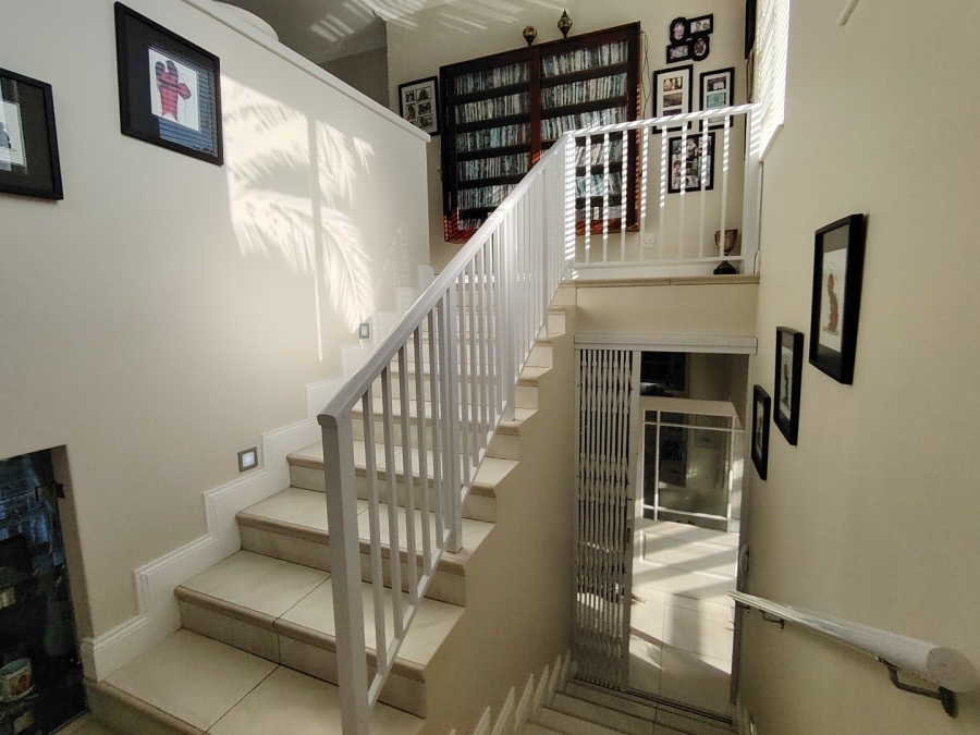 5 Bedroom Property for Sale in Southbroom KwaZulu-Natal