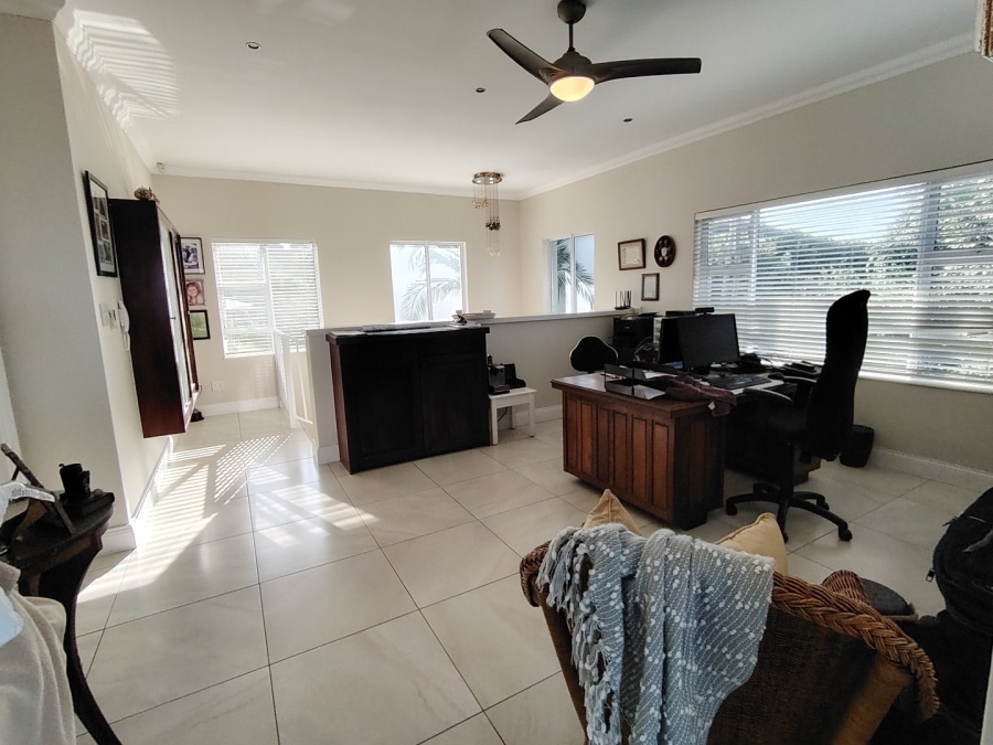 5 Bedroom Property for Sale in Southbroom KwaZulu-Natal
