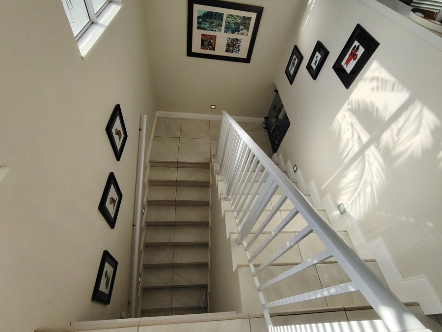 5 Bedroom Property for Sale in Southbroom KwaZulu-Natal