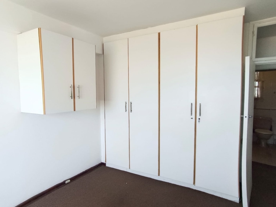 1 Bedroom Property for Sale in Point KwaZulu-Natal