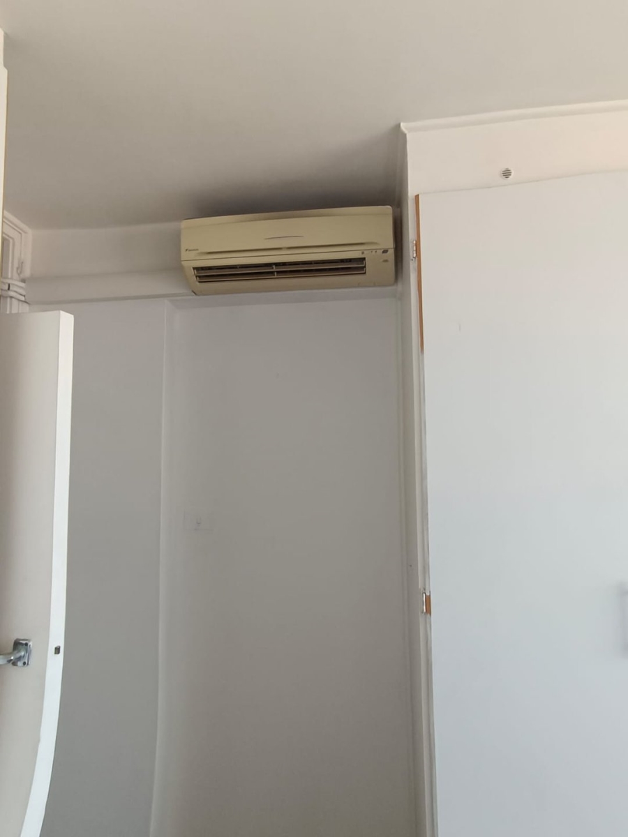 1 Bedroom Property for Sale in Point KwaZulu-Natal