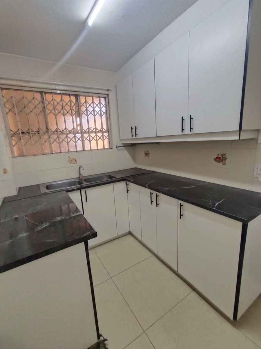 1 Bedroom Property for Sale in Point KwaZulu-Natal