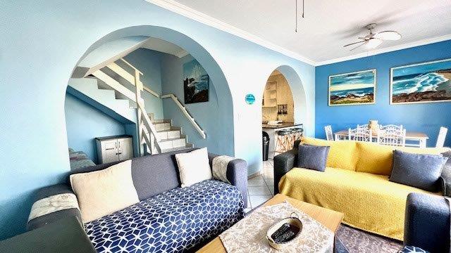 2 Bedroom Property for Sale in Uvongo KwaZulu-Natal