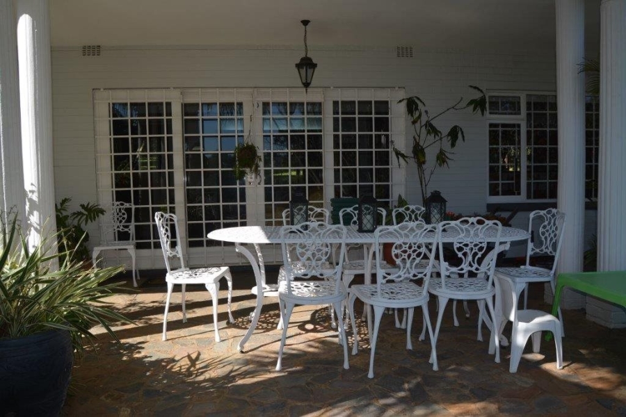 6 Bedroom Property for Sale in St Michaels On Sea KwaZulu-Natal