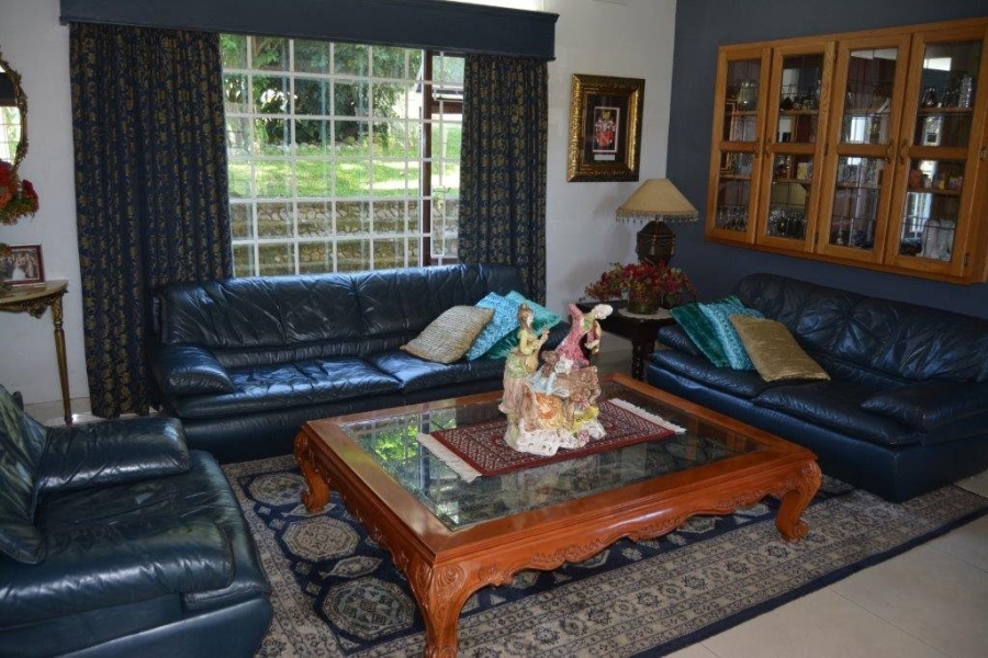 6 Bedroom Property for Sale in St Michaels On Sea KwaZulu-Natal