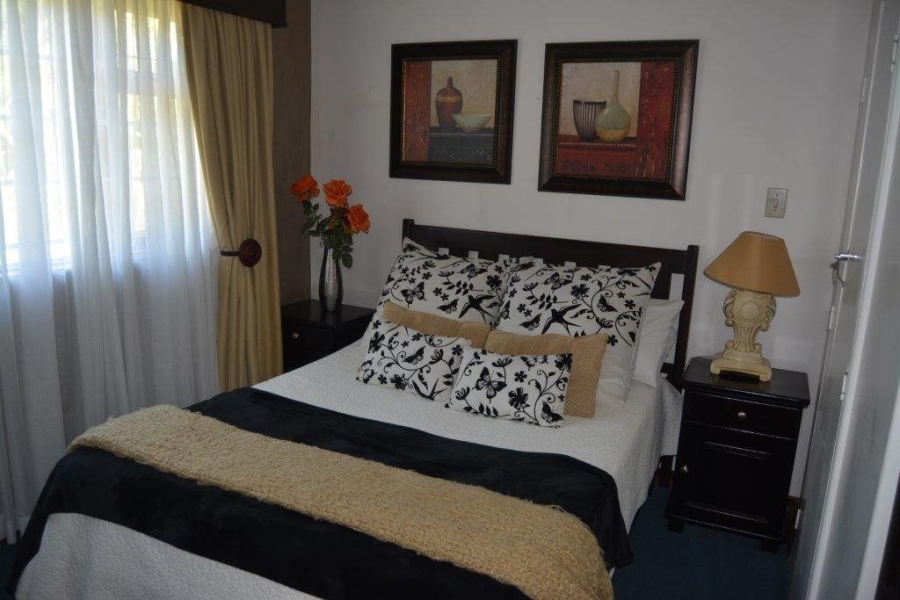 6 Bedroom Property for Sale in St Michaels On Sea KwaZulu-Natal