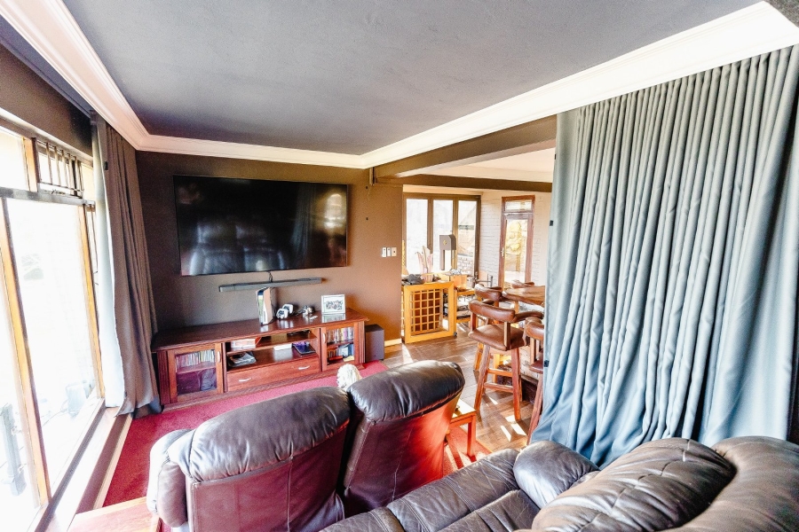 4 Bedroom Property for Sale in Shelly Beach KwaZulu-Natal