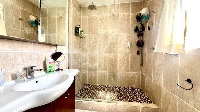 3 Bedroom Property for Sale in Uvongo Beach KwaZulu-Natal