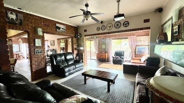 4 Bedroom Property for Sale in Glenmore KwaZulu-Natal